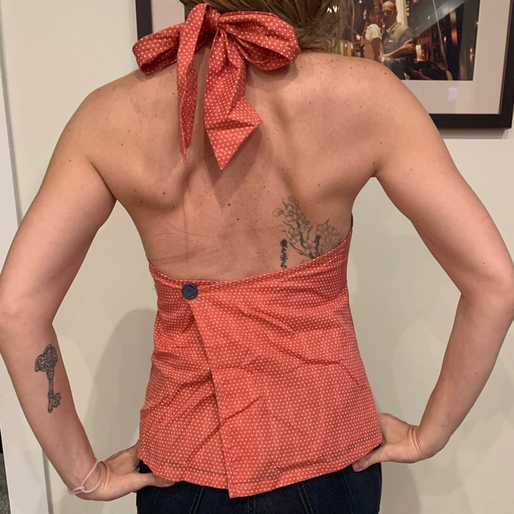 Beautiful halter top - Picture 5 of 6
